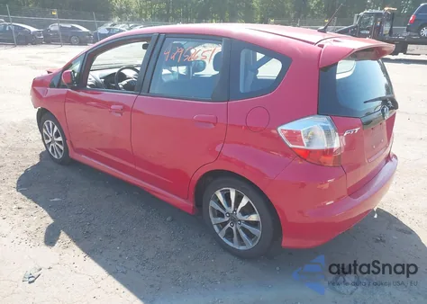 2013 Honda Fit Sport из США, поврежденный, VIN JHMGE8H66DC046037